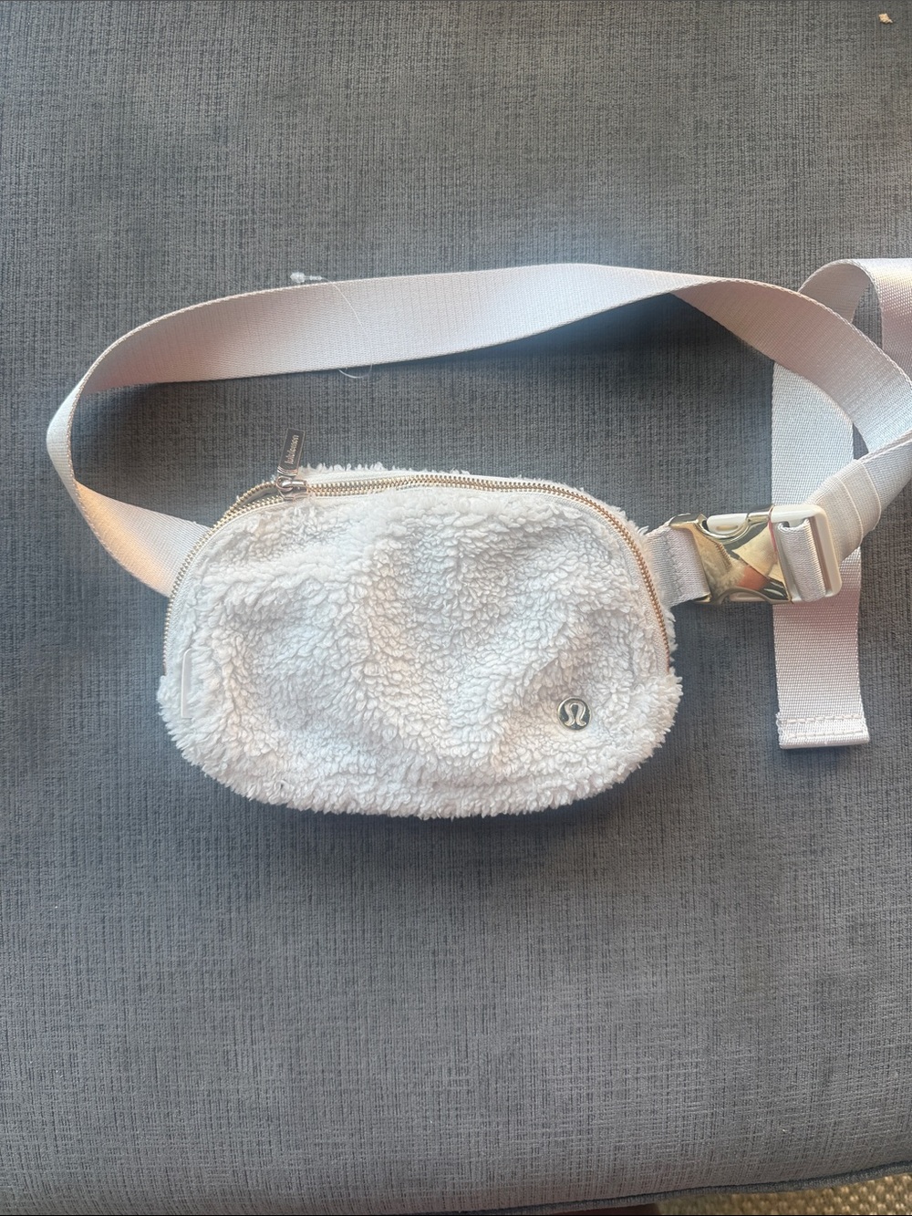 lululemon athletica Sherpa Belt Bag — Light Cream